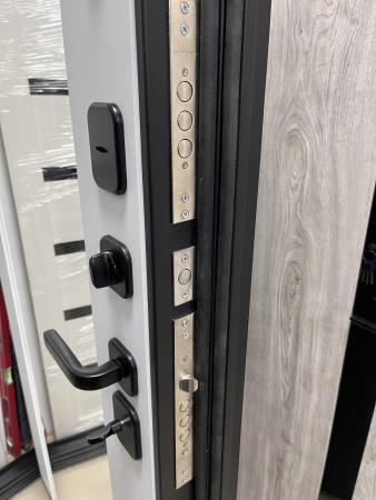 СТАЙЛ Z ЧЕРНАЯ / БЕЛАЯ ШАГРЕНЬ (ЗЕРКАЛО) СТАЙЛ Z ЧЕРНАЯ / БЕЛАЯ ШАГРЕНЬ (ЗЕРКАЛО)